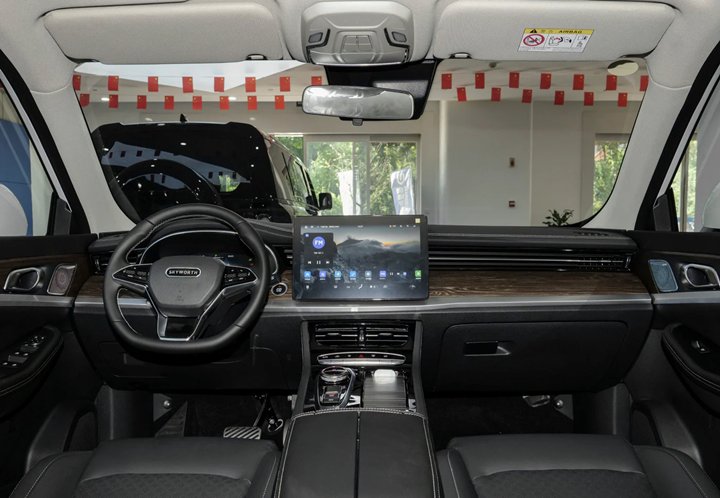 5 Rzeczy, Które Koniecznie Powinny Znaleźć Się W Bagażniku Samochodu Elektrycznego